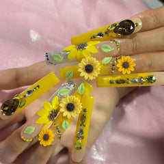 Sunflower Gleam Handmade Nails G044